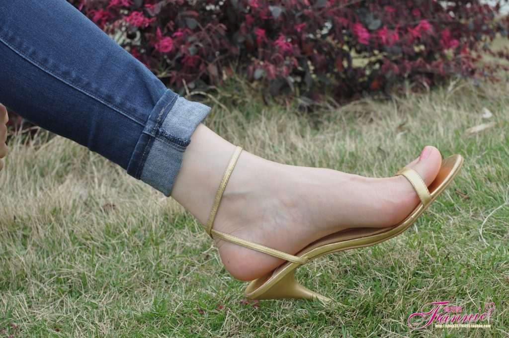 Fannie芬妮每足园 No.544 杨柳弄春柔 金色旋律2[76P/214MB]插图2