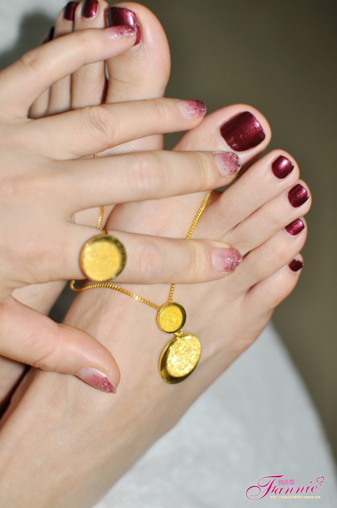 Fannie芬妮每足园 No.566 一缕金丝 玉趾牵[56P/164MB]插图1