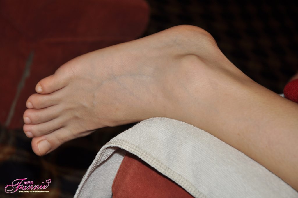 Fannie芬妮每足园 No.626 足浴图[88P/268MB]插图1