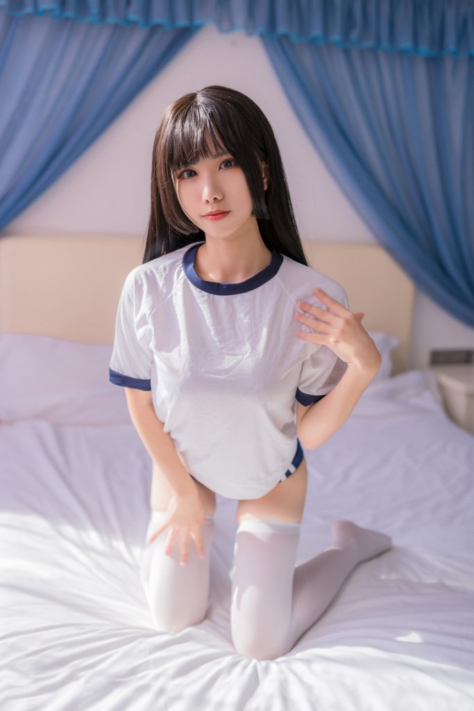 喵糖映画 VOL.264 午后阳光下的白丝 [29P/86MB]插图3