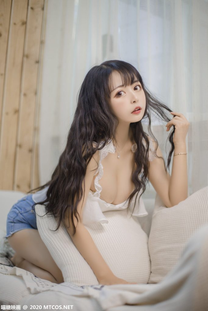 喵糖映画 VOL.288 客厅少女 [20P/137MB]插图2