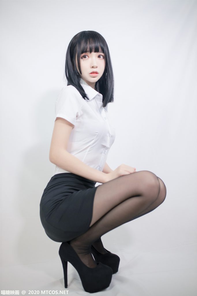 喵糖映画 VOL.291 OL制服 [22P/116MB]-无料摄影圈
