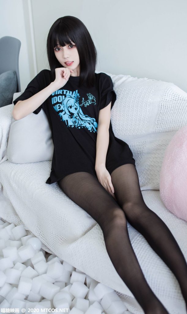 [喵糖映画]VOL.331 居家黑丝妙龄少女 [20P/226MB]插图1