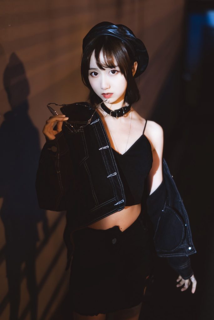 [喵糖映画]VOL.362  户外短裙 [30P/1.02GB]插图1