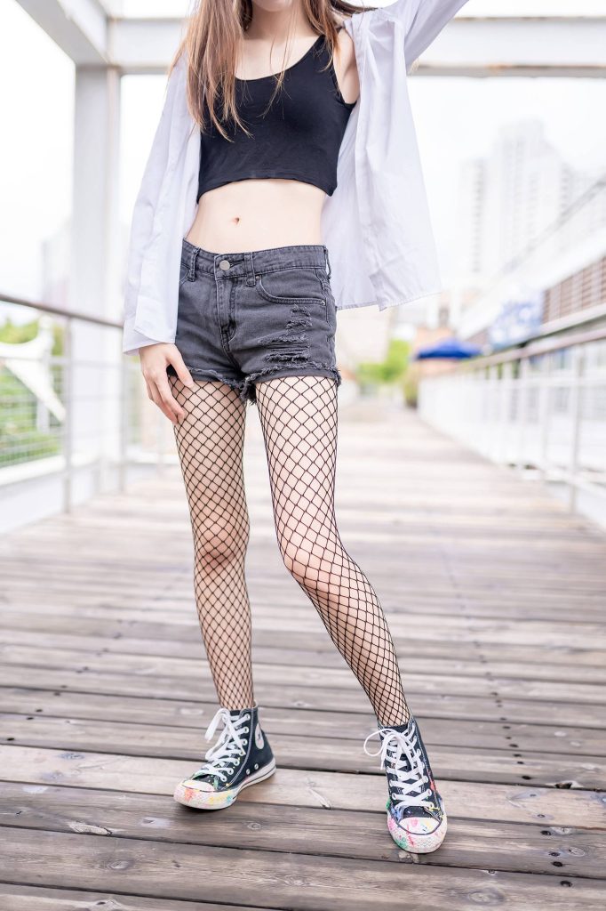 [喵糖映画]VOL.422 网袜少女[50P/280MB]插图1