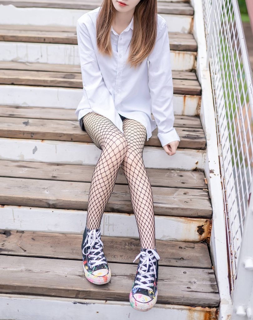 [喵糖映画]VOL.422 网袜少女[50P/280MB]插图3