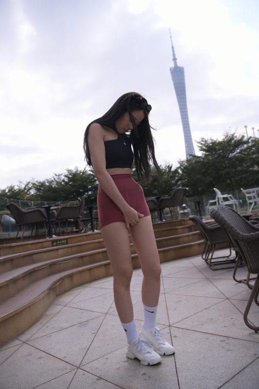 精选街拍 No.251 性感迷人的紧身热裤少妇（四） [100P/136MB]-无料摄影圈