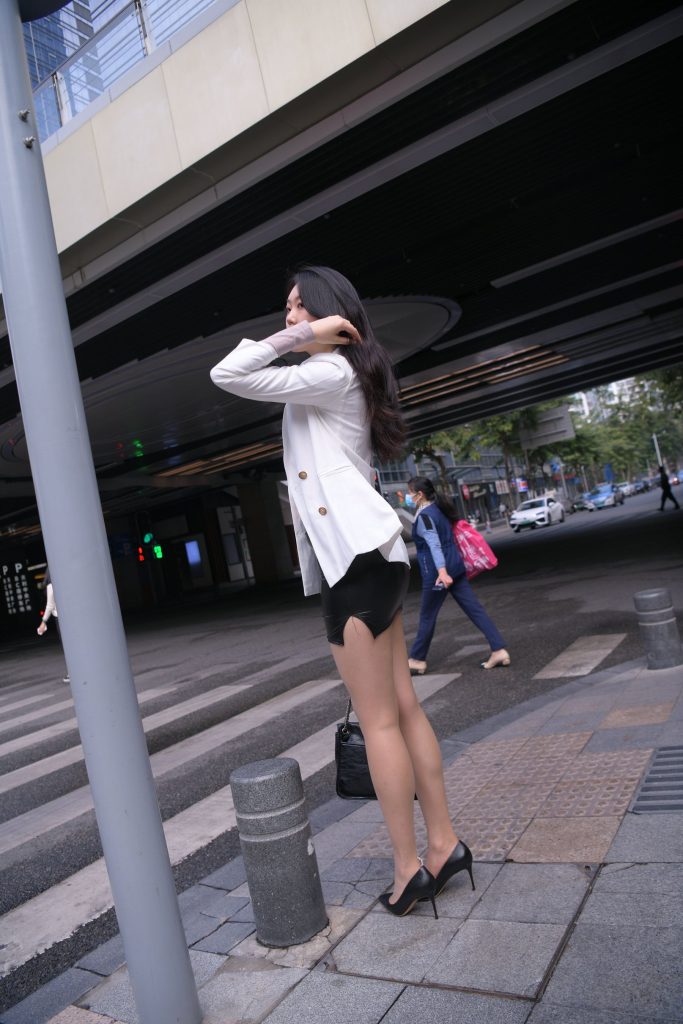 精选街拍 No.271 那个女人 3 [113P/90M]插图2