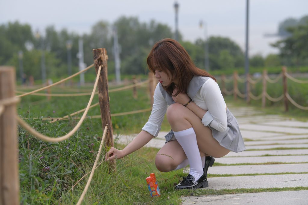 精选街拍 No.275 性感动人的小百褶裙美女（三） [100P/133M]-无料摄影圈