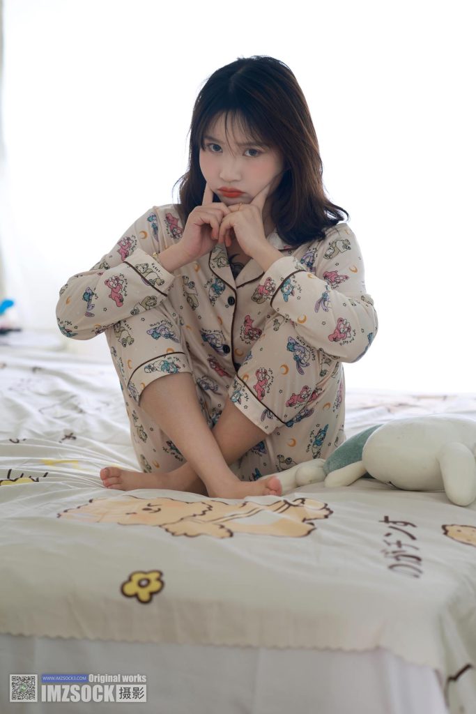 [MZSOCK]爱美足 NO.319 小点心[122P/1V/4.64GB]-无料摄影圈