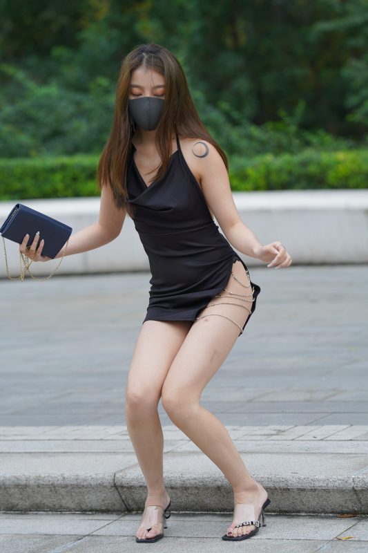 精选街拍 No.309 妩媚少妇开叉到腰的超短裙（2） [100P/114M]-无料摄影圈