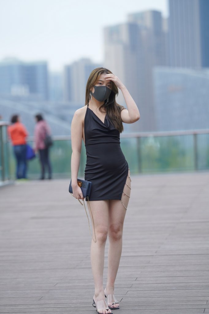 精选街拍 No.310 妩媚少妇开叉到腰的超短裙（3） [102P/97M]插图2