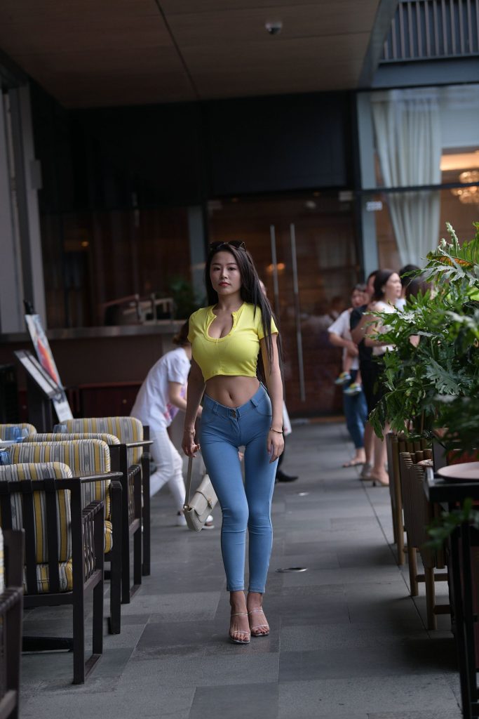 精选街拍 No.321 极品性感紧身牛仔美女 4 [84P/77M]插图3