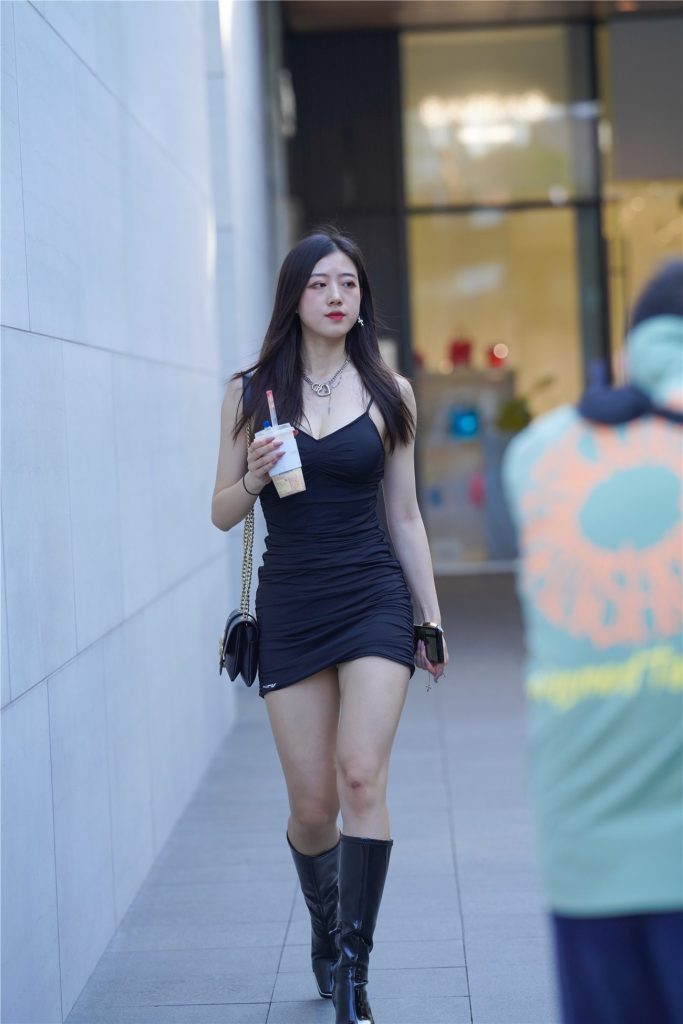 精选街拍 No.366 黑裙美眉 [119P/46M]插图1