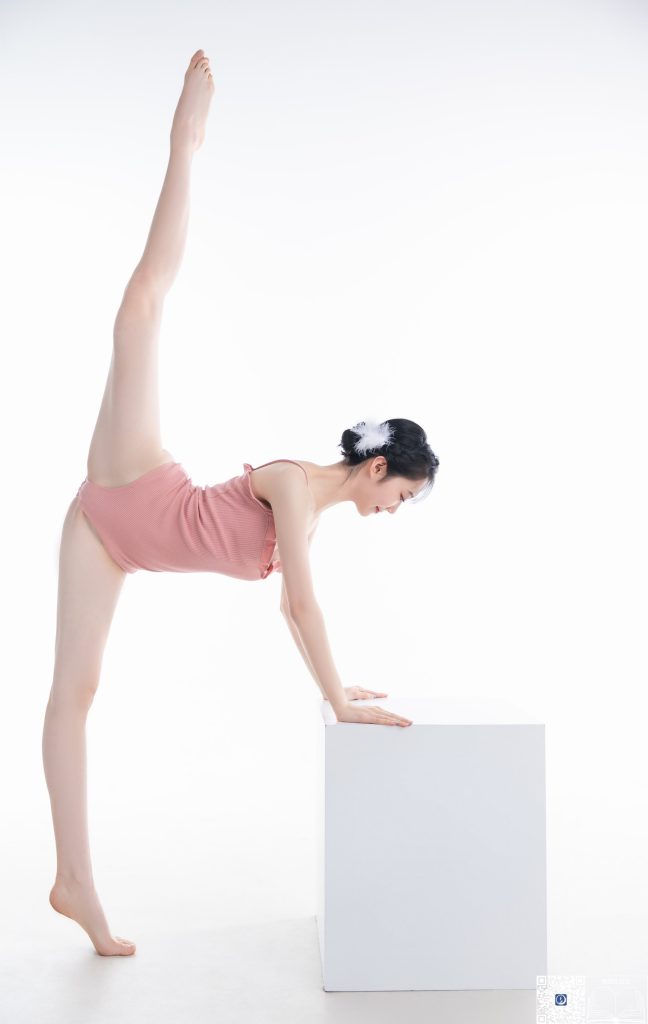 [GALLI嘉丽]舞蹈生日记 008 – 鱼子 [40P/117MB]插图1