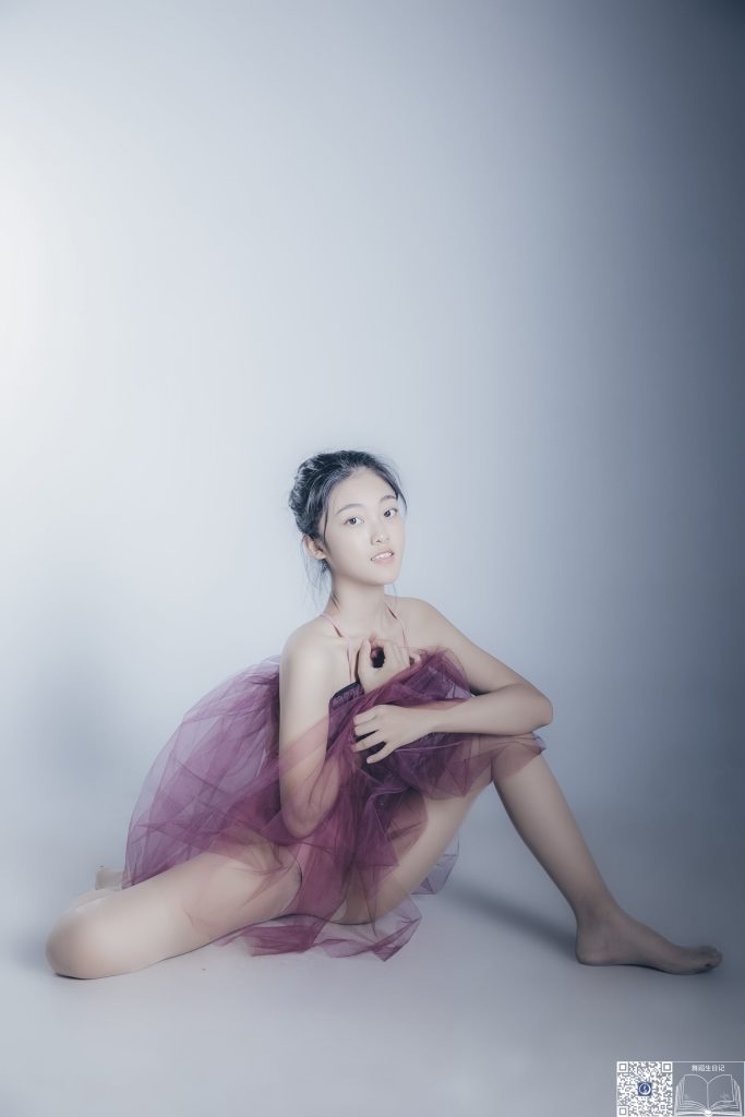 [GALLI嘉丽]舞蹈生日记 024 – 星利 [41P/190MB]插图1