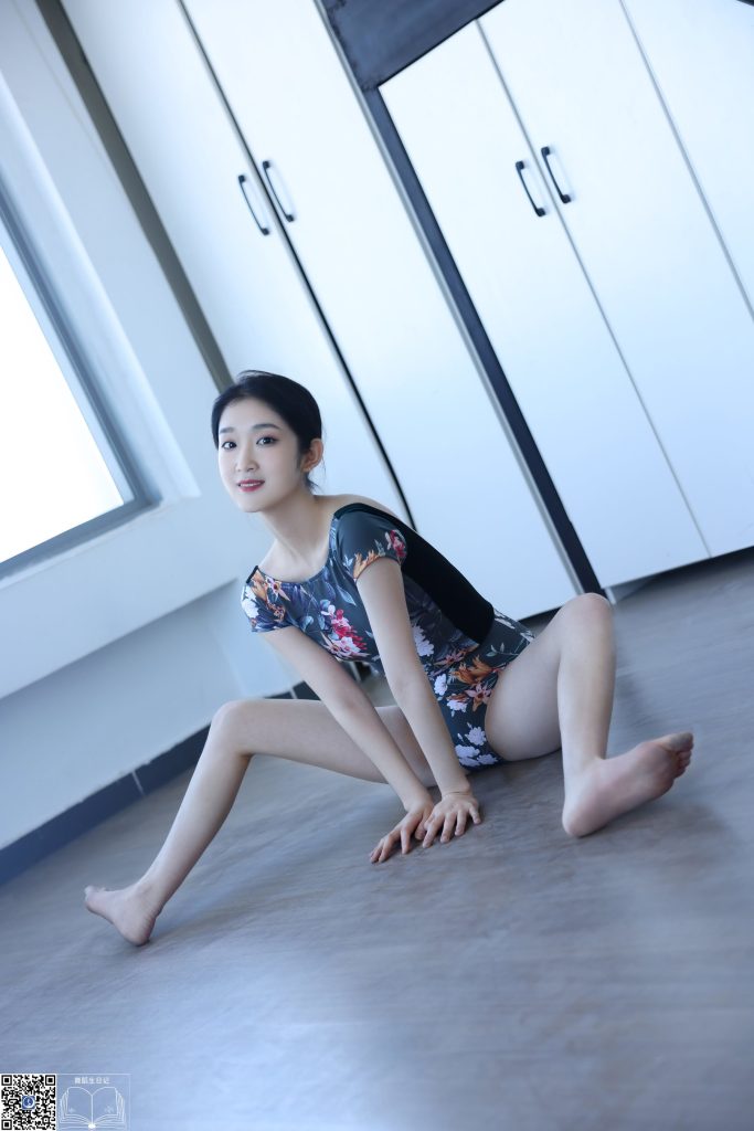 [GALLI嘉丽]舞蹈生日记 049 – 珊珊 [42P/312MB]插图2