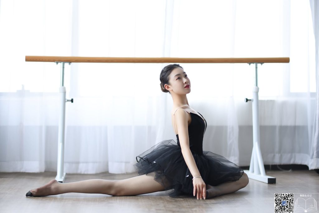 [GALLI嘉丽]舞蹈生日记 052 – 金星 [50P/327MB]插图3