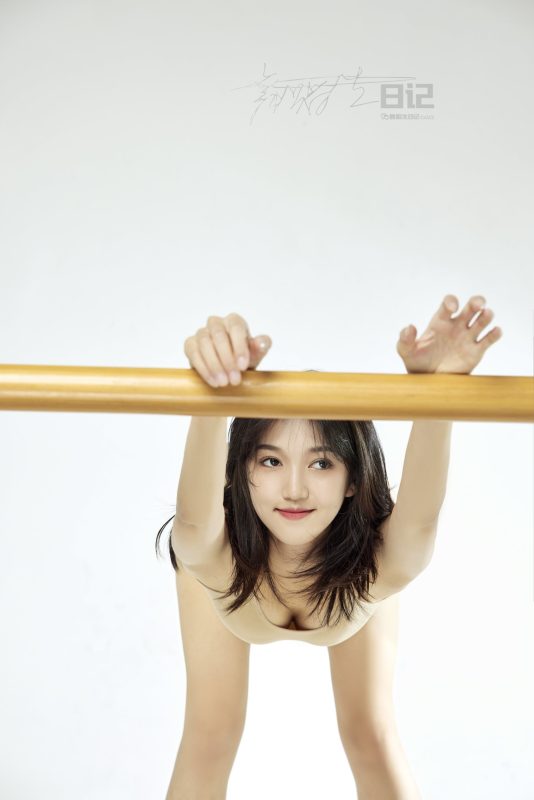 [GALLI嘉丽]舞蹈生日记 065 – 艺考生 美琪 [44P/351MB]-无料摄影圈