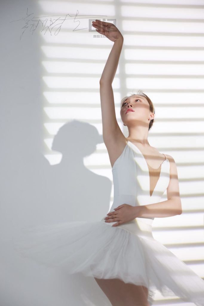 [GALLI嘉丽]舞蹈生日记 080 – 高雯雯 [41P/95MB]插图2