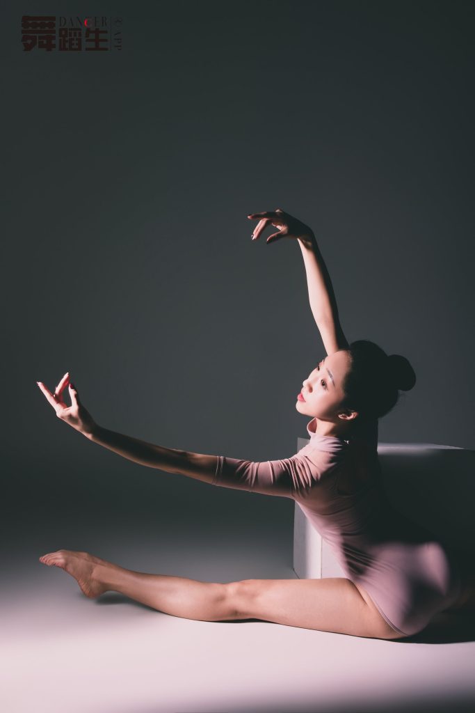 [GALLI嘉丽]舞蹈生日记 081 – 元气女神 赵惠妮 [47P/368MB]插图1