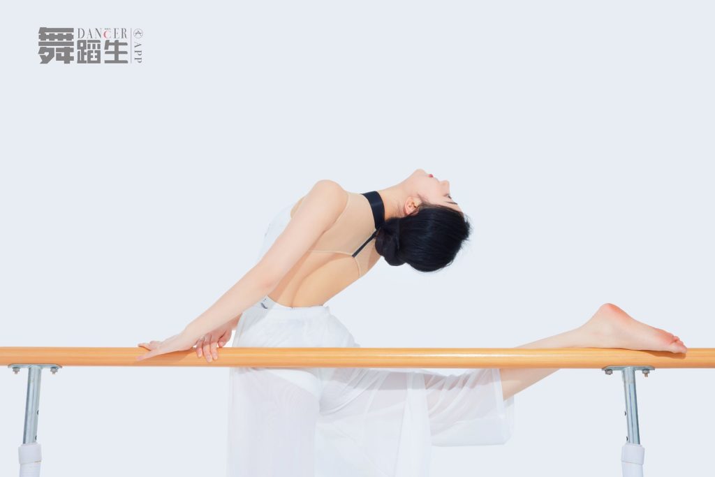 [GALLI嘉丽]舞蹈生日记 083 – 风舞如蝶 薛慧 [42P/311MB]插图3