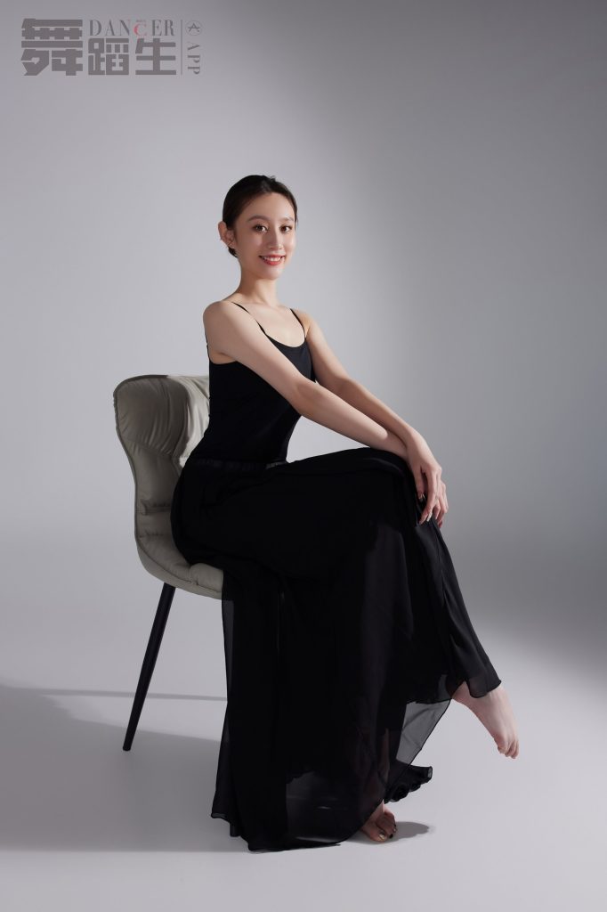 [GALLI嘉丽]舞蹈生日记 092 – 创造即兴 雷钰航 [42P/192MB]插图3