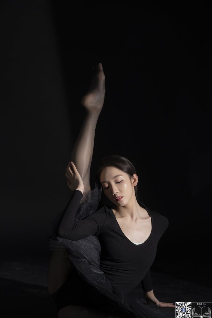 [GALLI嘉丽]舞蹈生日记 099 – 清清老师 [44P/335MB]插图3