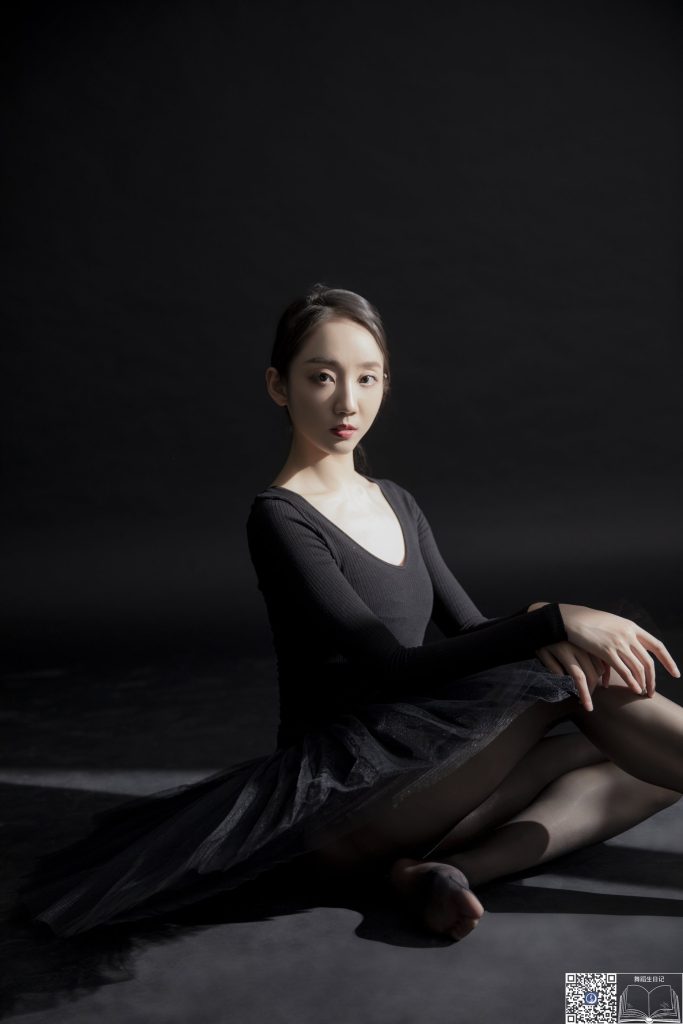 [GALLI嘉丽]舞蹈生日记 099 – 清清老师 [44P/335MB]插图1