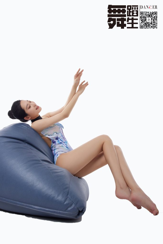 [GALLI嘉丽]舞蹈生日记 103 – 花样少女 佚名 [40P/263MB]插图2