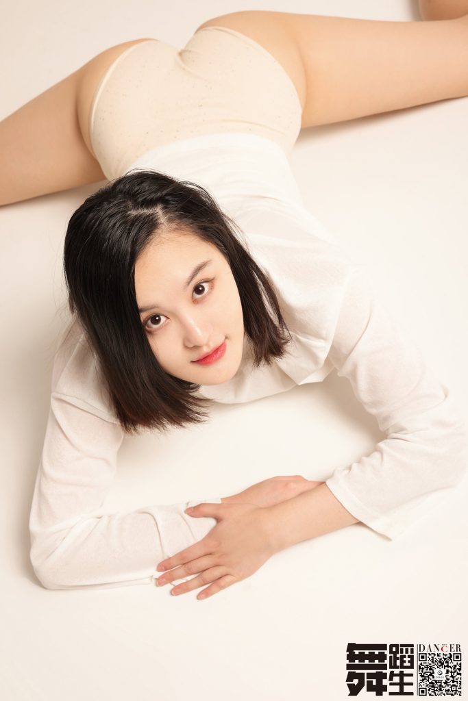 [GALLI嘉丽]舞蹈生日记 108 – 简 [38P/298MB]插图2