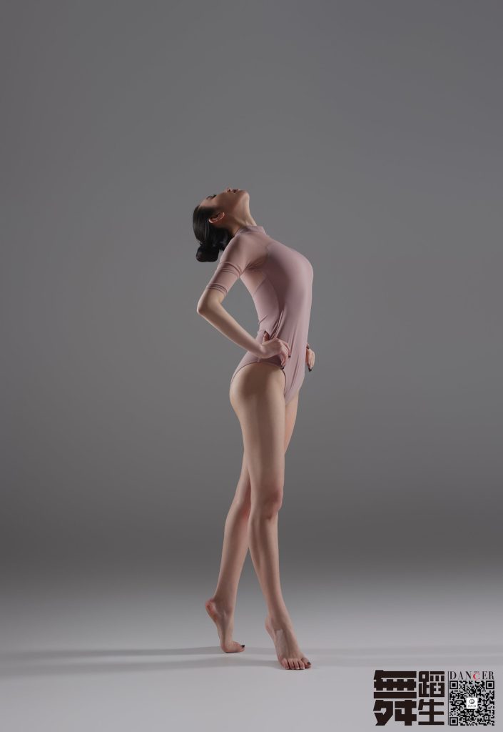 舞蹈生日记 2022.03.25 幻影[44P/295MB]插图2