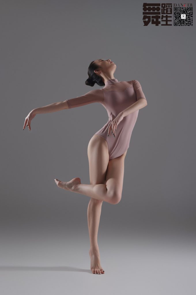 舞蹈生日记 2022.03.25 幻影[44P/295MB]插图3