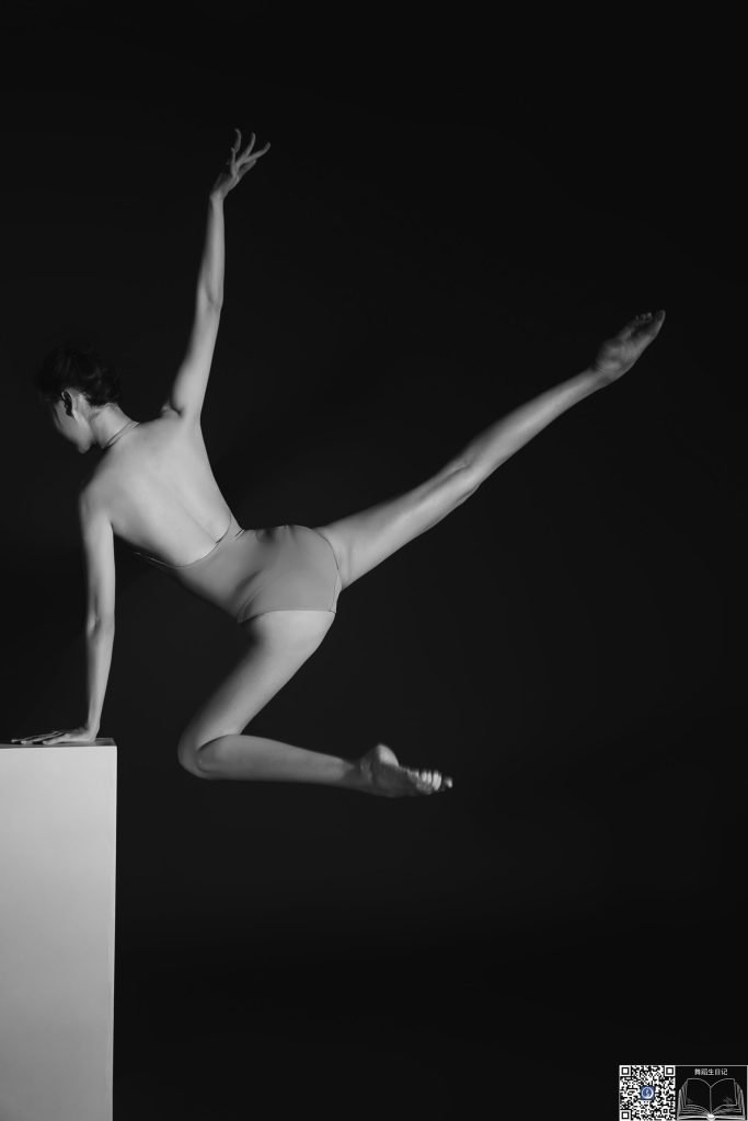 [GALLI嘉丽]舞蹈生日记 2021.01.07 POPPY [34P/242MB]插图3