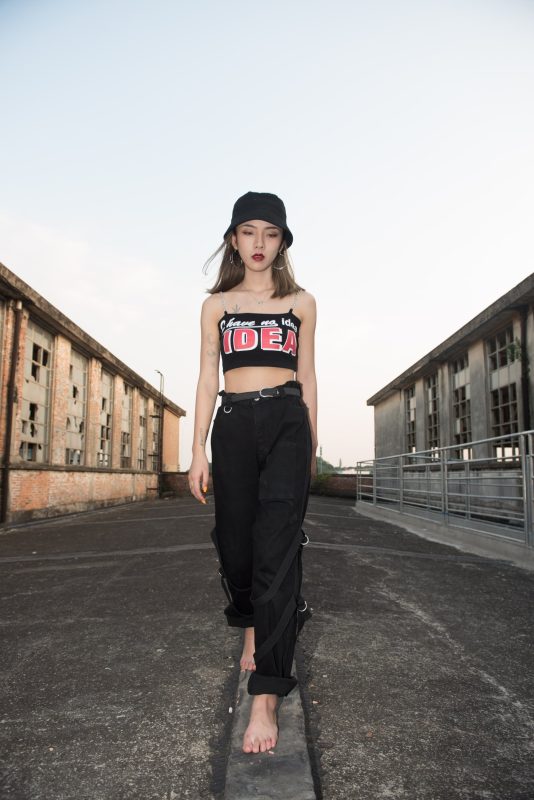 [见新摄影]NO.018 废旧厂房人像拍摄技巧｜轩轩 2019摄影[335P/1.11GB]-无料摄影圈