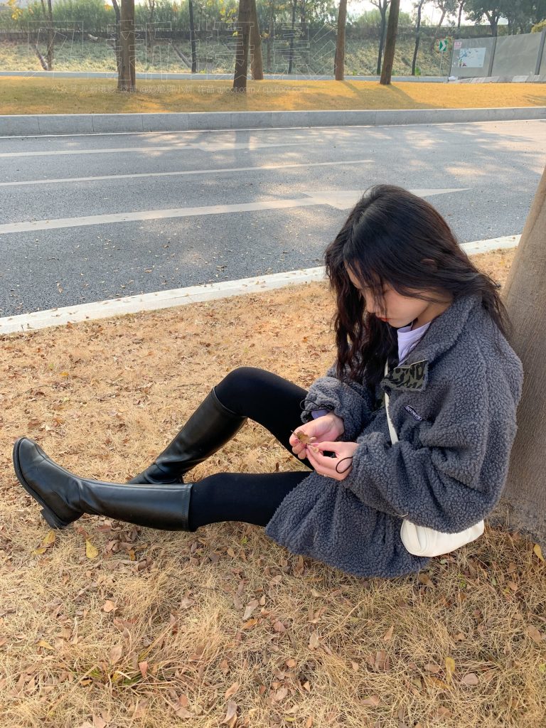 [见新摄影]NO.023 鲨鱼裤 皮靴 小可[230P/3V/1.94GB]插图1