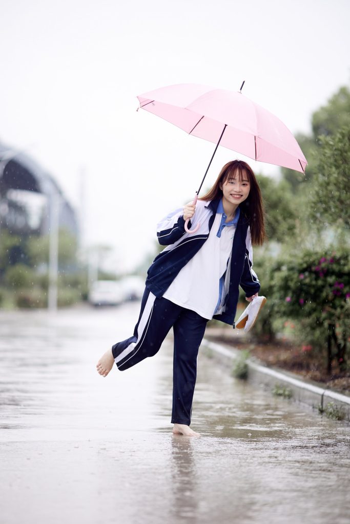 [见新摄影]NO.034 甜美雨天[161P/1V/1.29GB]插图3