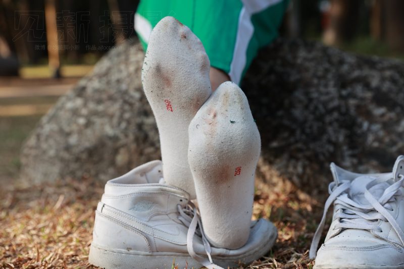 [见新摄影]NO.043 与小姐姐约拍植物园，逆光真的是美极了[270P/1.48GB]-无料摄影圈