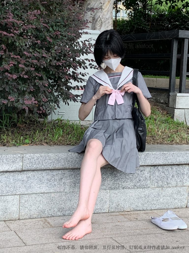 [见新摄影]NO.053 灰色JK 深深进入心中[165P/1V/1.51GB]插图1