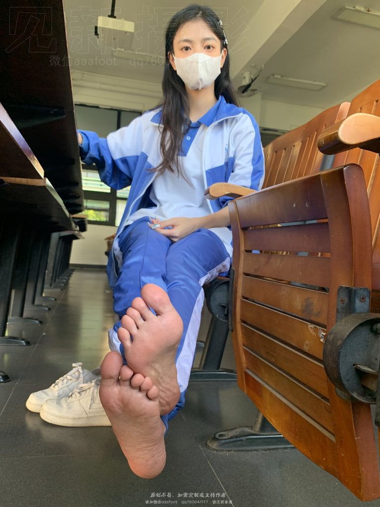 [见新摄影]NO.056 毕业 最后一次坐在教室里[500P/1V/7.93GB]插图2