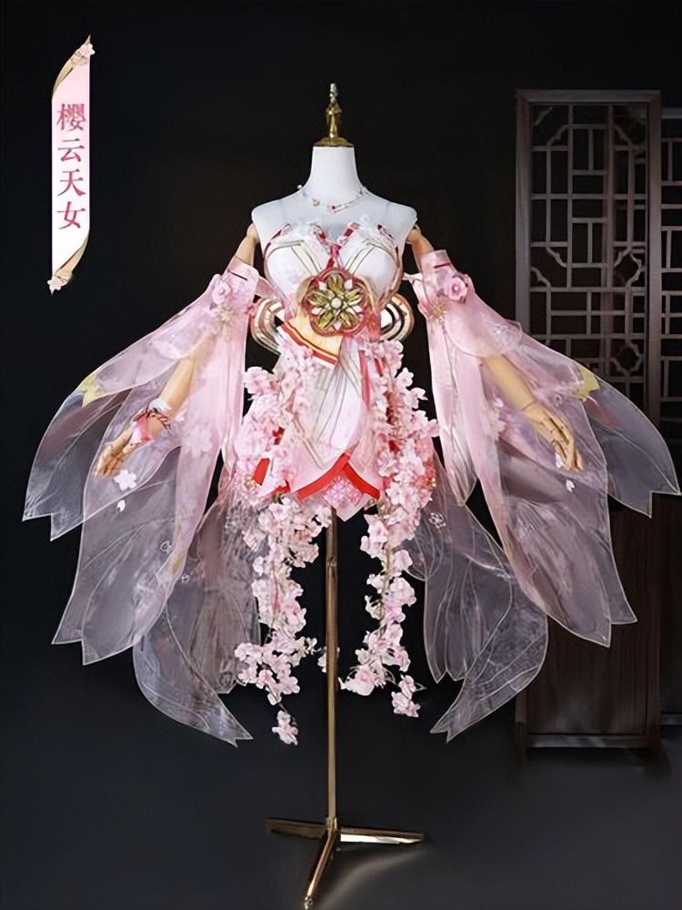 揭秘COSPLAY服装高价之谜:不只是一件衣服那么简单