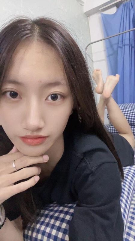 脚模面试脸足同框套路系列-014-16号-168 96 36口腔 舔脚[40P/20V/195MB]-无料摄影圈