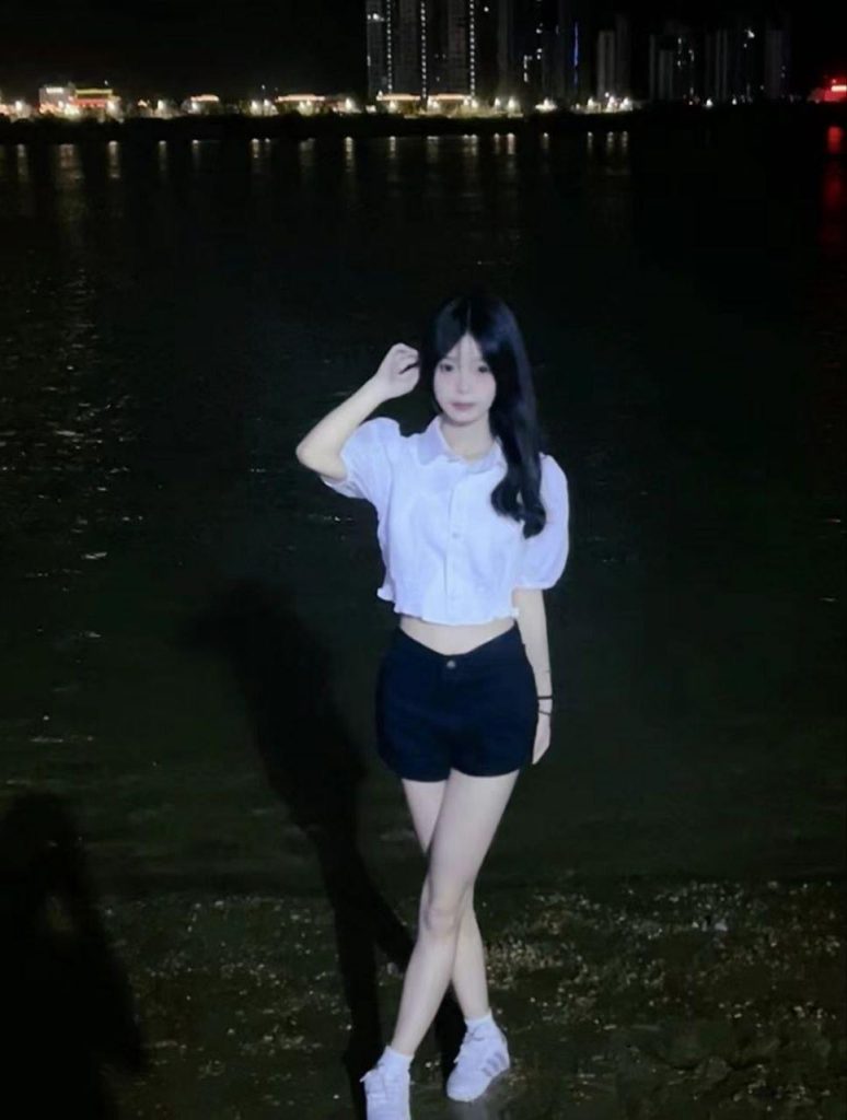 脚模面试脸足同框套路系列-026-28号-小姐姐[11P/13V/232MB]插图3