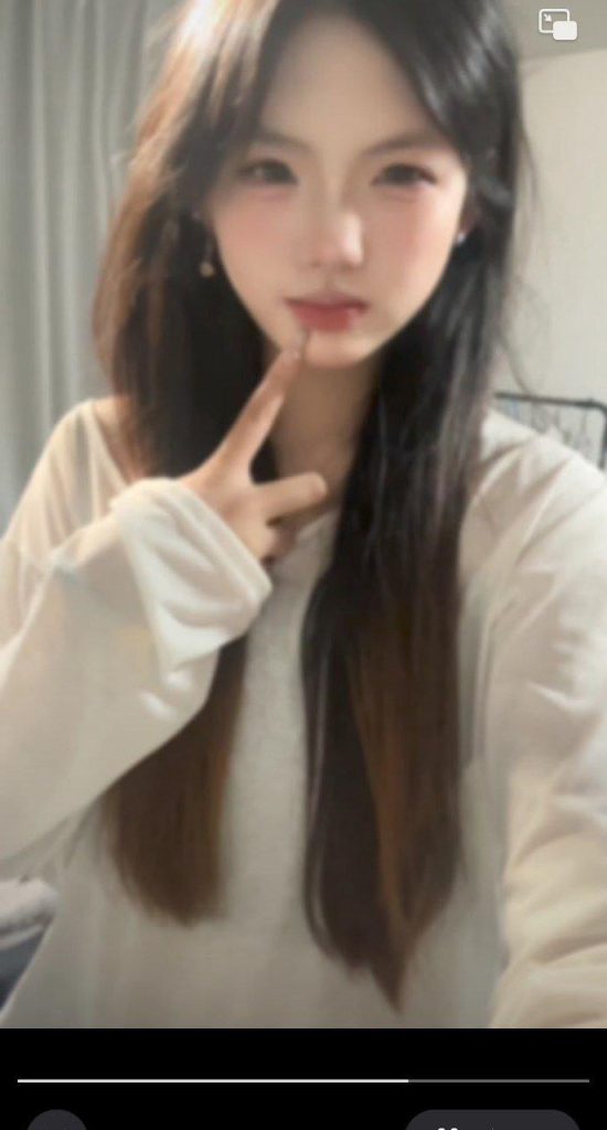 脚模面试脸足同框套路系列-038-40号-小姐姐[10P/8V/91MB]插图1