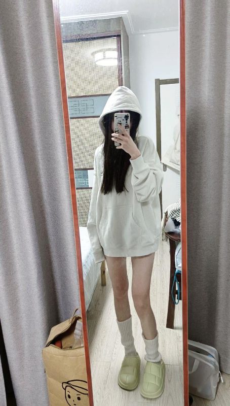 脚模面试脸足同框套路系列-039-164 44 37 小姐姐[9P/1V/29MB]-无料摄影圈