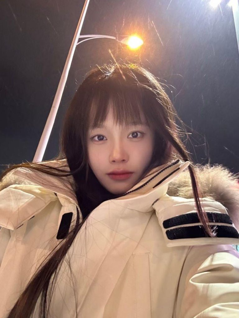 脚模面试脸足同框套路系列-039-164 44 37 小姐姐[9P/1V/29MB]插图2