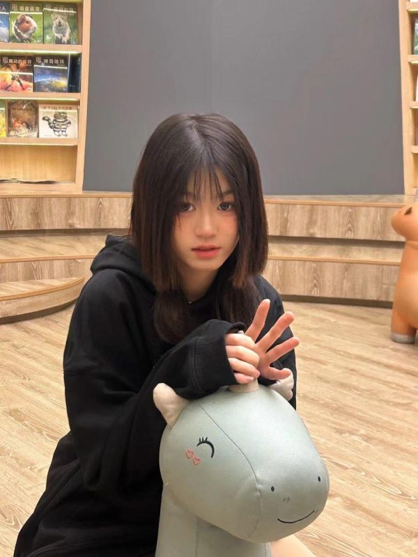 脚模面试脸足同框套路系列-051-171 102 39 骚脚听话[8P/2V/7MB]-无料摄影圈