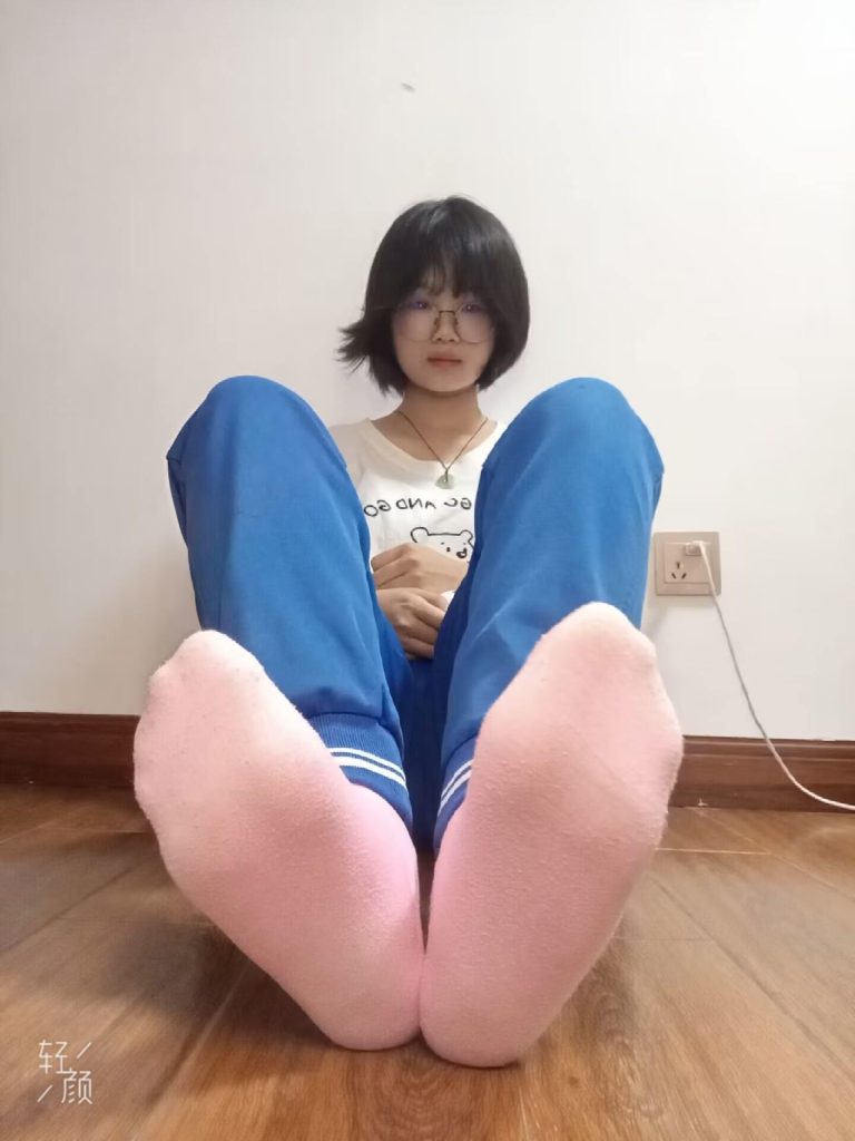 脚模面试脸足同框套路系列-055-素人3[58P/28MB]插图2