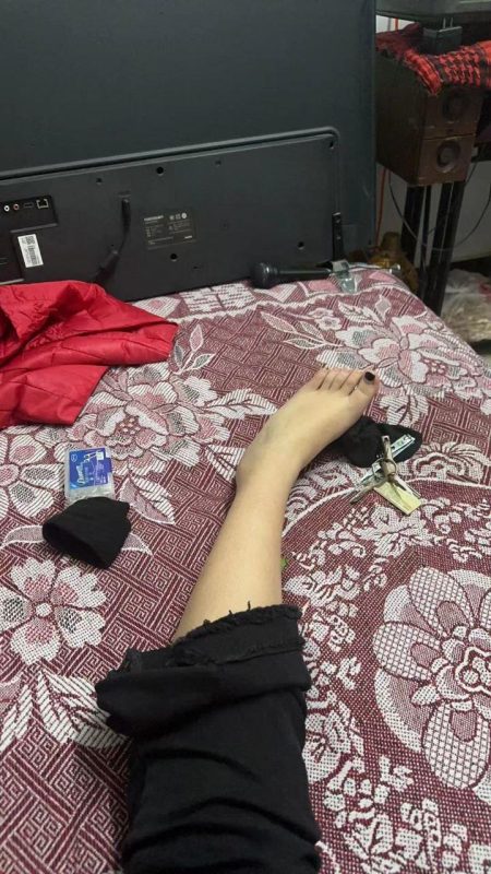 脚模面试脸足同框套路系列-070-白衣少女[10P/11V/63MB]-无料摄影圈