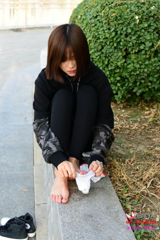 开膛手195期舞蹈生帆布鞋白棉袜 [303P/1V/1.71G]-无料摄影圈